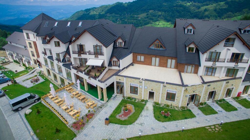 Dream Milmari L12 Apartman Kopaonik Ngoại thất bức ảnh